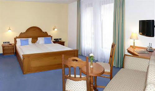 Hotel Lamm Höchberg Εξωτερικό φωτογραφία